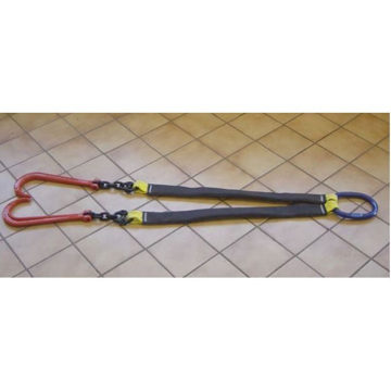 The Manhole Lifter Manhole lifter with web legs